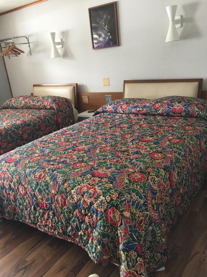 Melody Motor Lodge Connellsville Εξωτερικό φωτογραφία