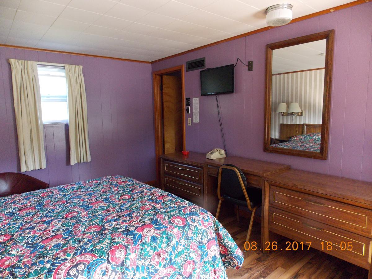 Melody Motor Lodge Connellsville Εξωτερικό φωτογραφία